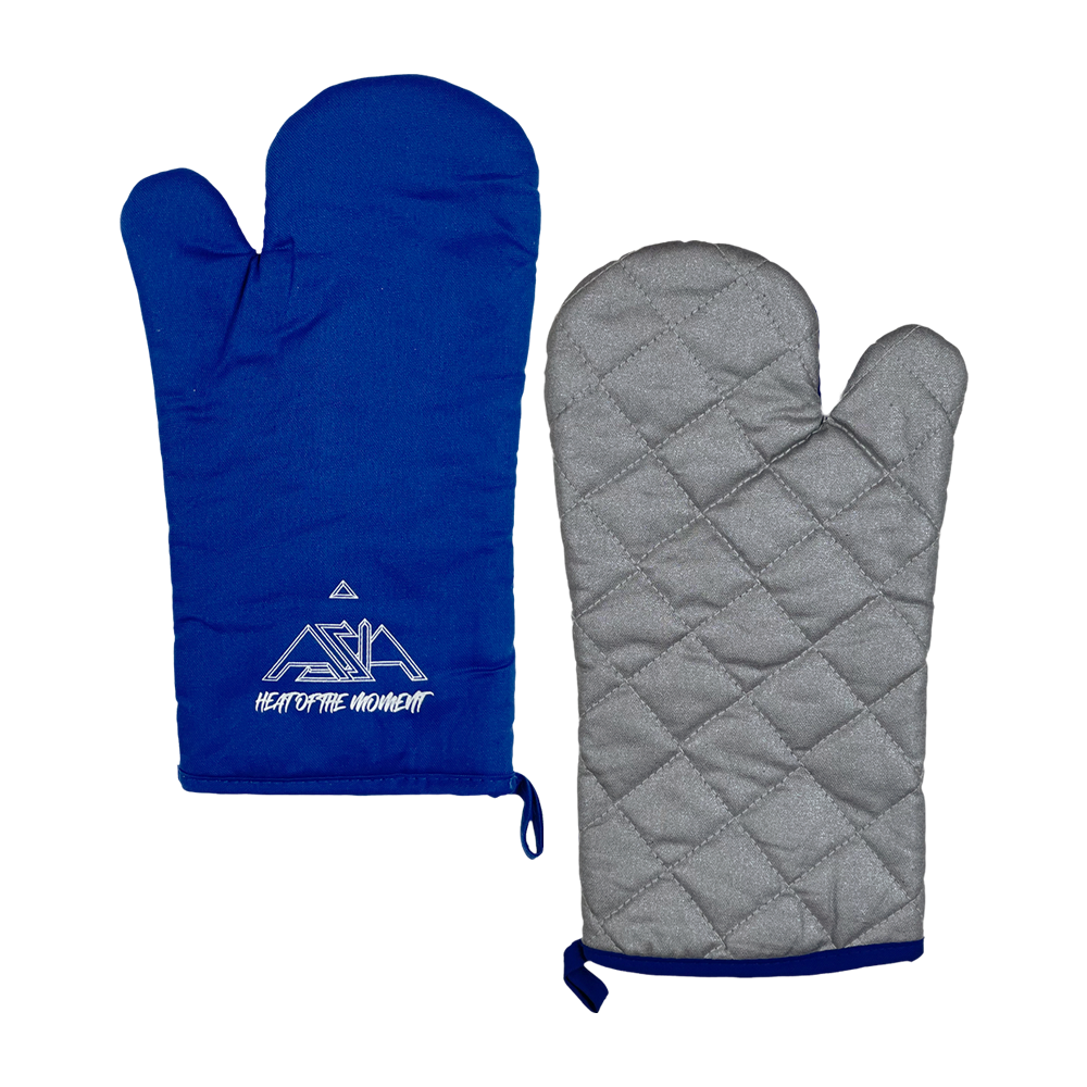 Heat of the Moment Oven Mitt